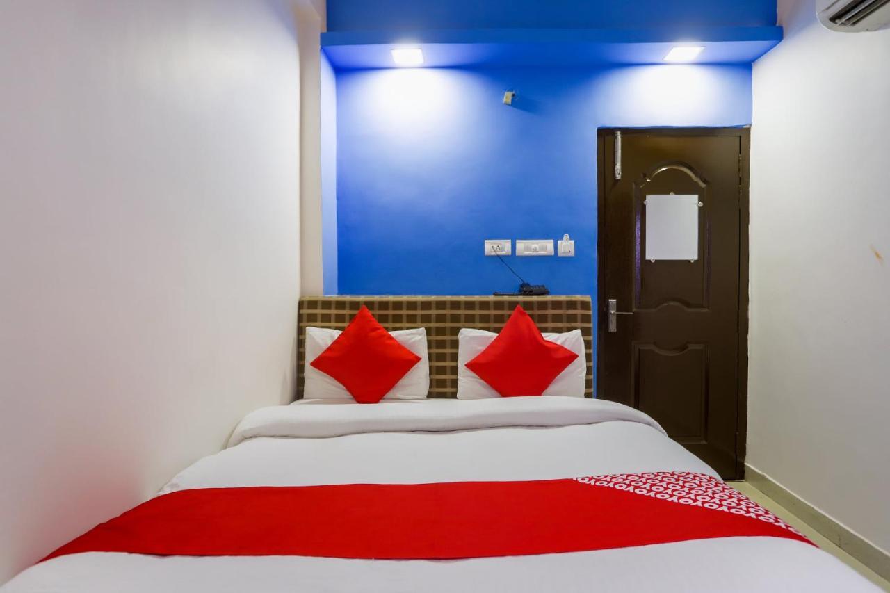 Oyo 943 The Hotel Swastik Inn فاراناسي المظهر الخارجي الصورة